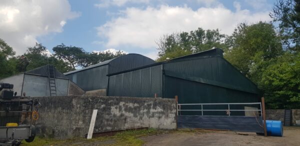 Painting Farm Sheds (23)