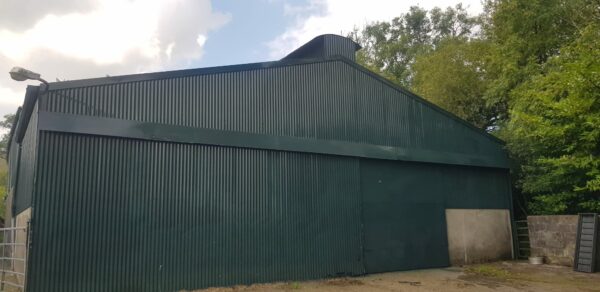 Painting Farm Sheds (26)